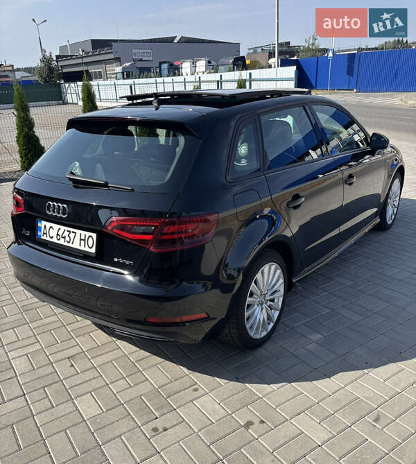 Хэтчбек Audi A3 2016 в Луцке фото 8 Хэтчбек Audi A3 2016 в Луцке