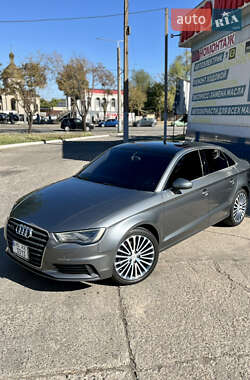 Седан Audi A3 2015 в 