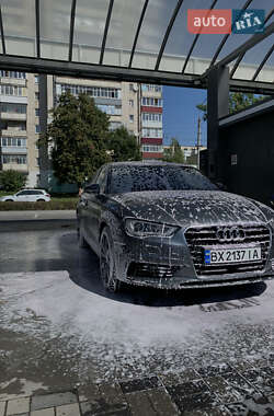 Седан Audi A3 2015 в Хмельницком