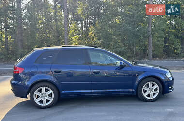 Хетчбек Audi A3 2011 в 
