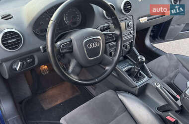 Хетчбек Audi A3 2011 в 