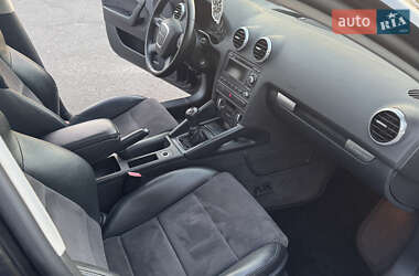 Хетчбек Audi A3 2011 в 