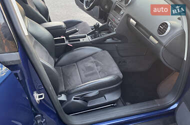 Хетчбек Audi A3 2011 в 