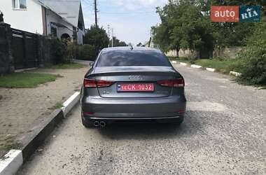 Седан Audi A3 2018 в 