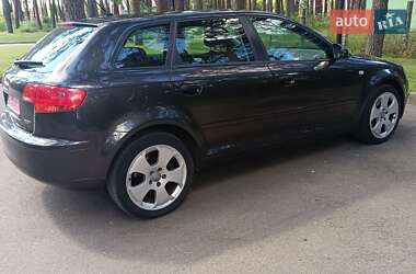 Хэтчбек Audi A3 2005 в 