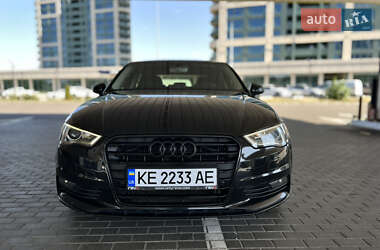 Седан Audi A3 2016 в 