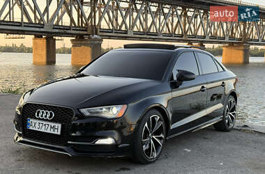 Седан Audi A3 2014 в Днепре