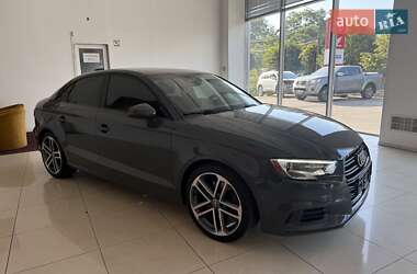 Седан Audi A3 2019 в 