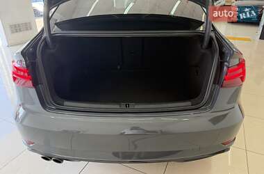 Седан Audi A3 2019 в 