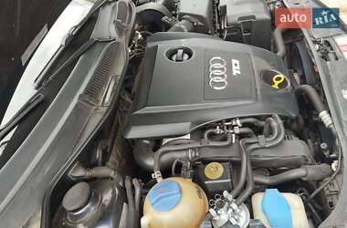 Хетчбек Audi A3 2002 в 