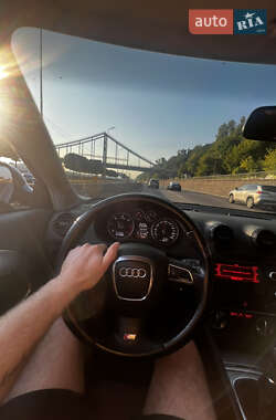Хетчбек Audi A3 2009 в 
