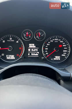 Хетчбек Audi A3 2009 в 