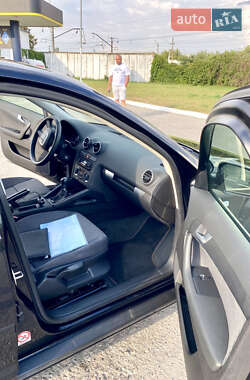 Хетчбек Audi A3 2006 в 