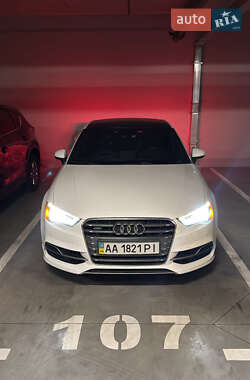 Седан Audi A3 2015 в Киеве