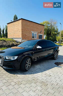 Седан Audi A3 2015 в 