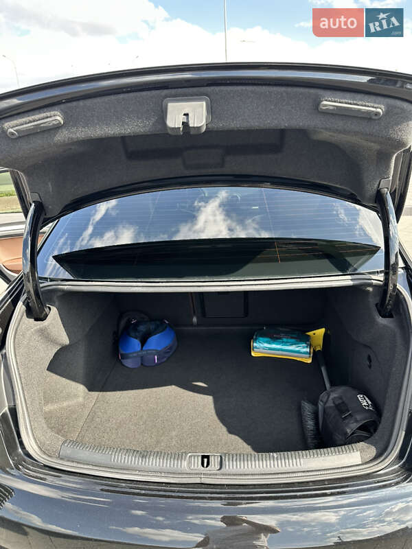 Седан Audi A3 2016 в Луцьку