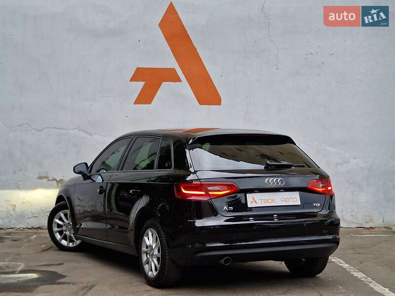 Хэтчбек Audi A3 2015 в Одессе