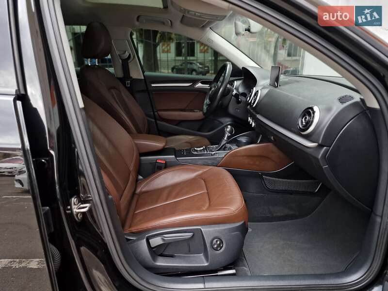 Хэтчбек Audi A3 2015 в Одессе