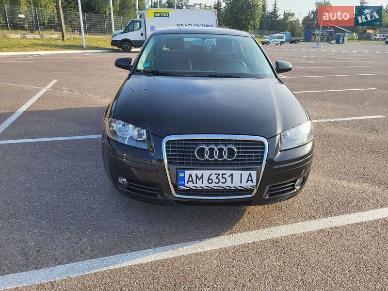 Хетчбек Audi A3 2005 в 