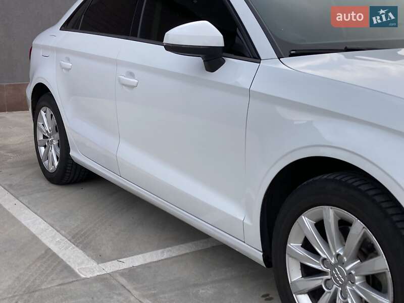 Седан Audi A3 2015 в Одессе фото 13 Седан Audi A3 2015 в Одессе