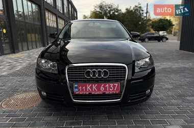 Хетчбек Audi A3 2006 в 