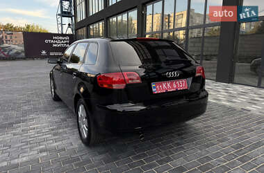 Хетчбек Audi A3 2006 в 