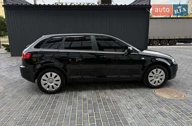 Хетчбек Audi A3 2006 в 