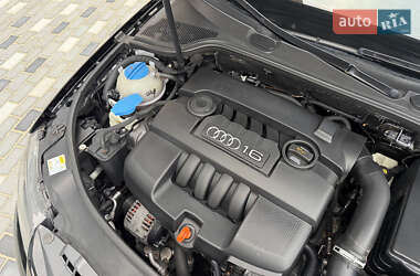 Хетчбек Audi A3 2006 в 