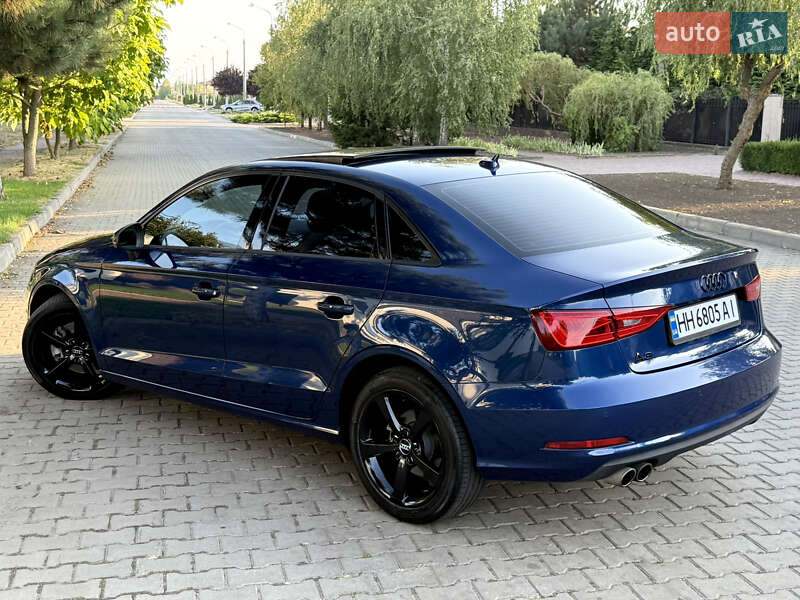 Седан Audi A3 2015 в Одессе