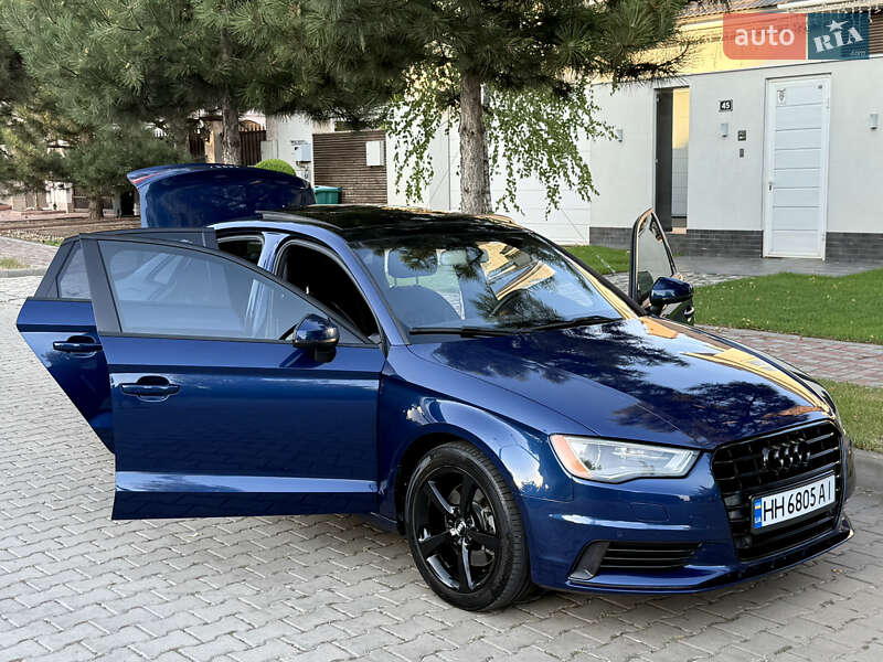 Седан Audi A3 2015 в Одессе