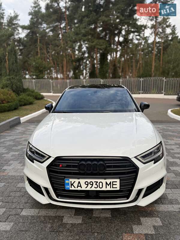 Седан Audi A3 2018 в Киеве фото 3 Седан Audi A3 2018 в Киеве