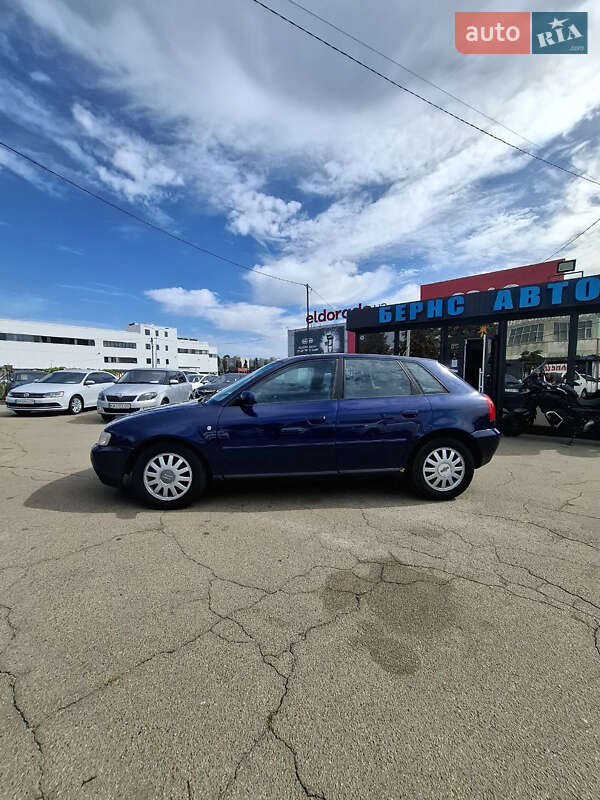 Хэтчбек Audi A3 1999 в Киеве