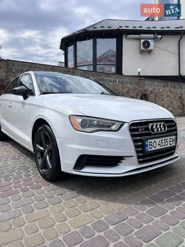 Седан Audi A3 2015 в Тернополе