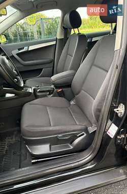 Хэтчбек Audi A3 2005 в 