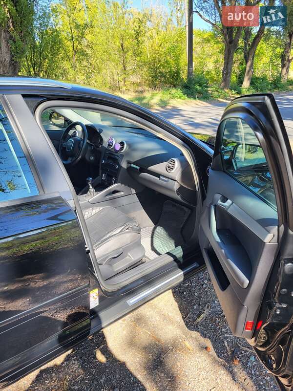 Хетчбек Audi A3 2010 в Покрові фото 14 Хетчбек Audi A3 2010 в Покрові