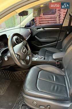 Седан Audi A3 2016 в 