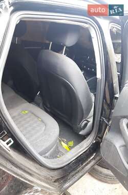 Хэтчбек Audi A3 2013 в 