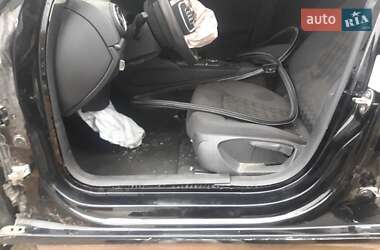 Хэтчбек Audi A3 2013 в 