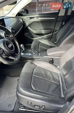 Седан Audi A3 2014 в 