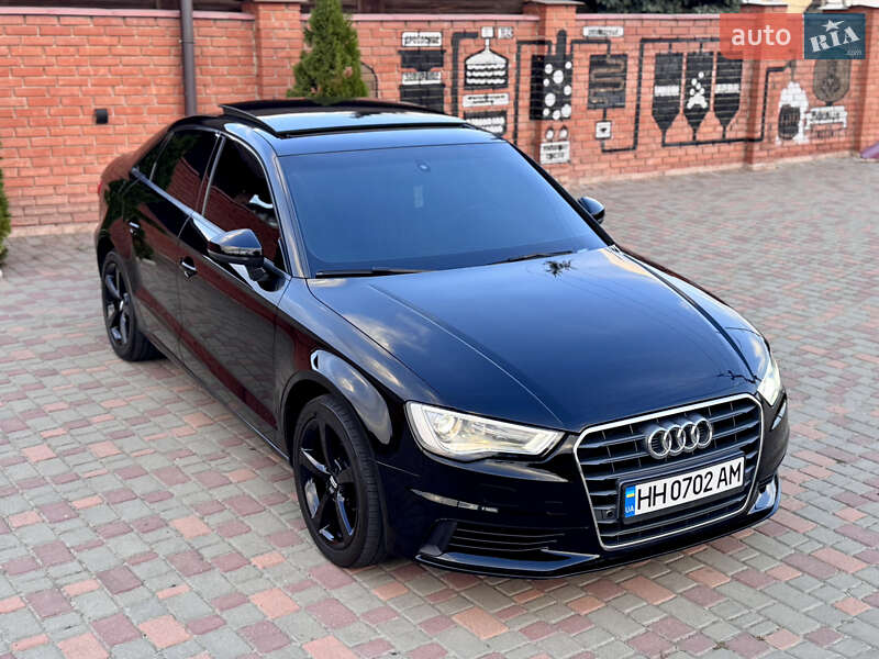 Седан Audi A3 2014 в Одессе