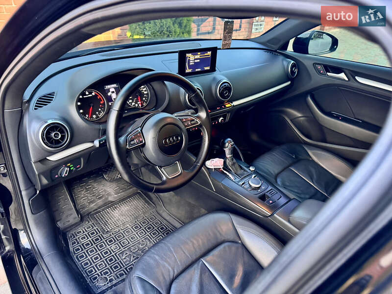 Седан Audi A3 2014 в Одессе
