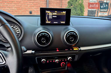 Седан Audi A3 2014 в 