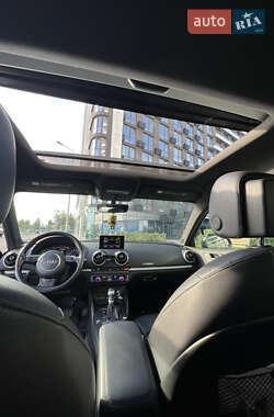 Хетчбек Audi A3 2016 в 