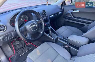 Хетчбек Audi A3 2008 в 