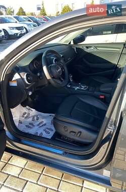 Седан Audi A3 2018 в 