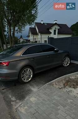 Седан Audi A3 2018 в 