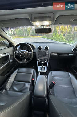 Хетчбек Audi A3 2011 в 