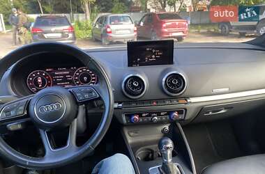 Седан Audi A3 2018 в 