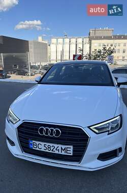 Седан Audi A3 2018 в 