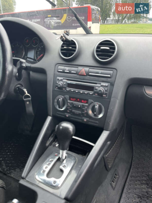 Хэтчбек Audi A3 2004 в Киеве